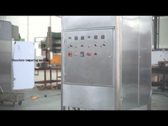 Chocolate industrial da manteiga de cacau que modera a máquina