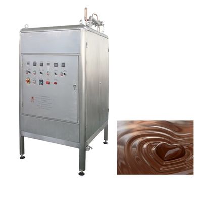 Chocolate industrial da manteiga de cacau que modera a máquina