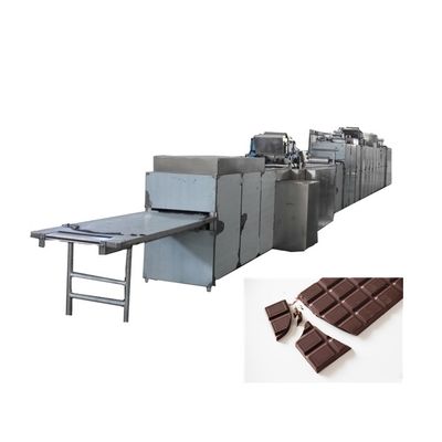 100 kg/h Máquina de moldagem de chocolate com dois depósitos de nozes